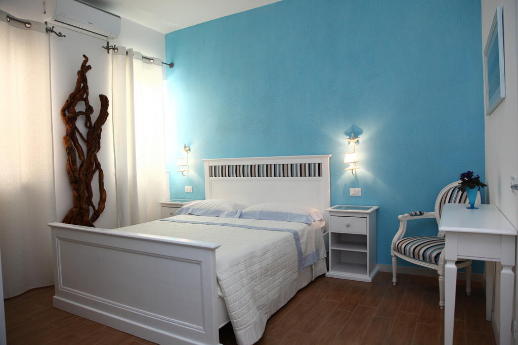 Bed & Breakfast Venezia 마리나 디 카라라 객실 사진