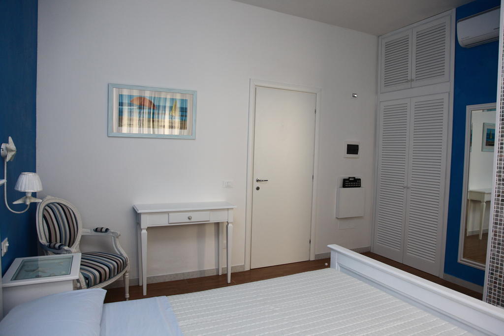 Bed & Breakfast Venezia 마리나 디 카라라 외부 사진