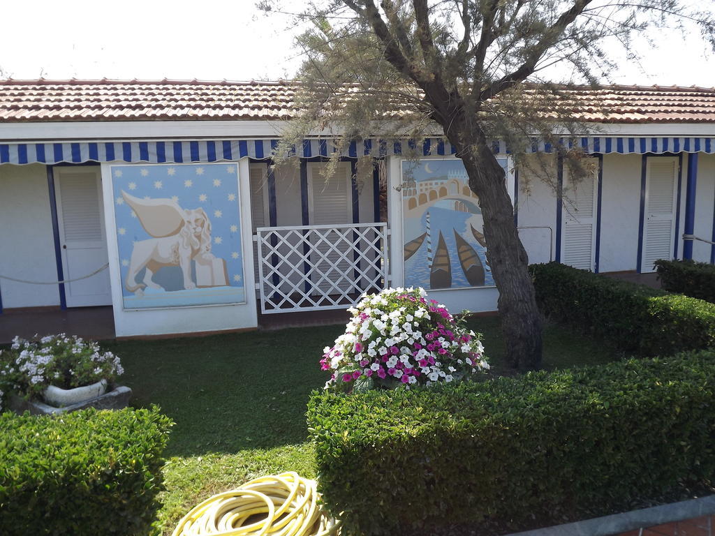 Bed & Breakfast Venezia 마리나 디 카라라 외부 사진